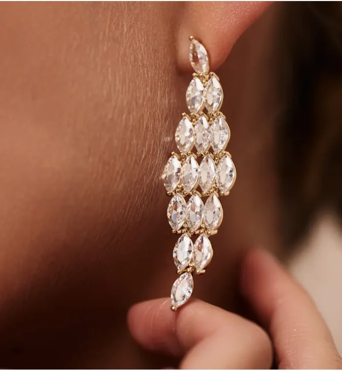 Kolczyki z kryształkami złote długie
